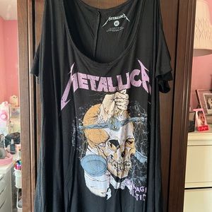 Metallica cold shoulder top